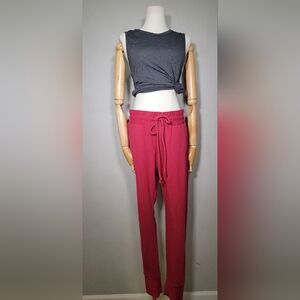 NWT FREE PEOPLE Movement Back Into It Joggers Ringside red Size M